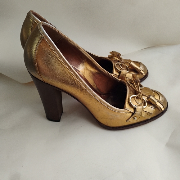 Gucci metallic horsebit heels size 7B - Picture 15 of 16